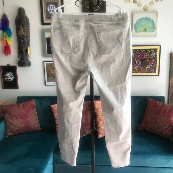 EILEEN FISHER size L Taupe Stretch Organic Cotton Blend Pull-On Jeans - Picture 3 of 4